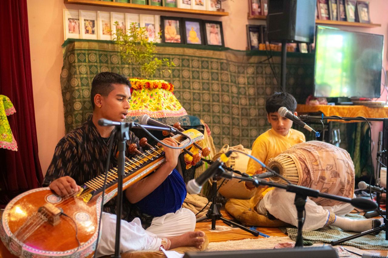 Devotees singing